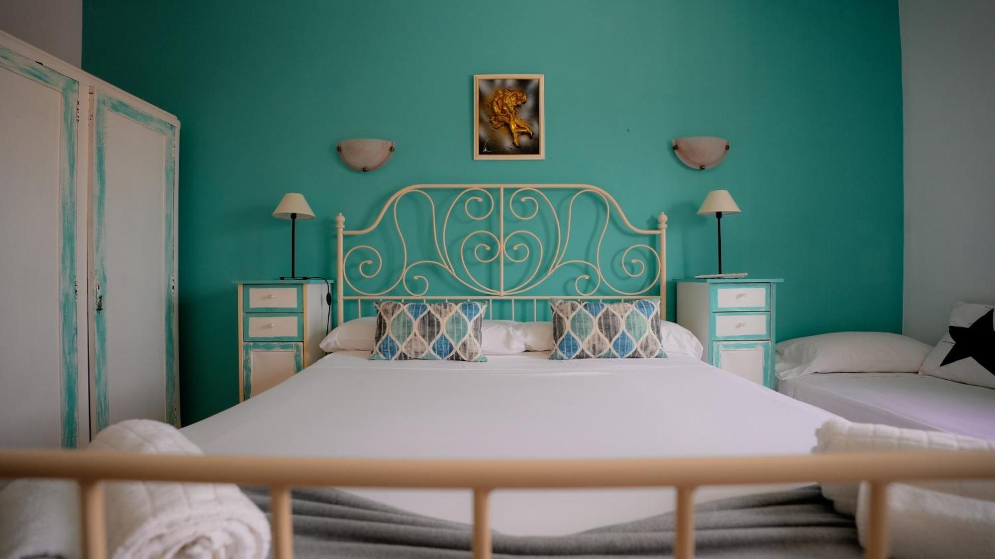 La Casa De Mima Bed & Breakfast Cubelles Room photo